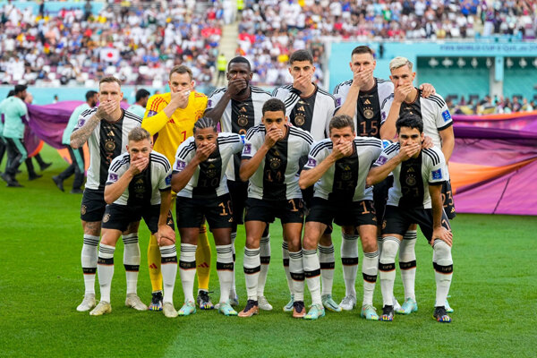 اعتراض نمادین تیم ملی فوتبال آلمان به فیفا| تاج من